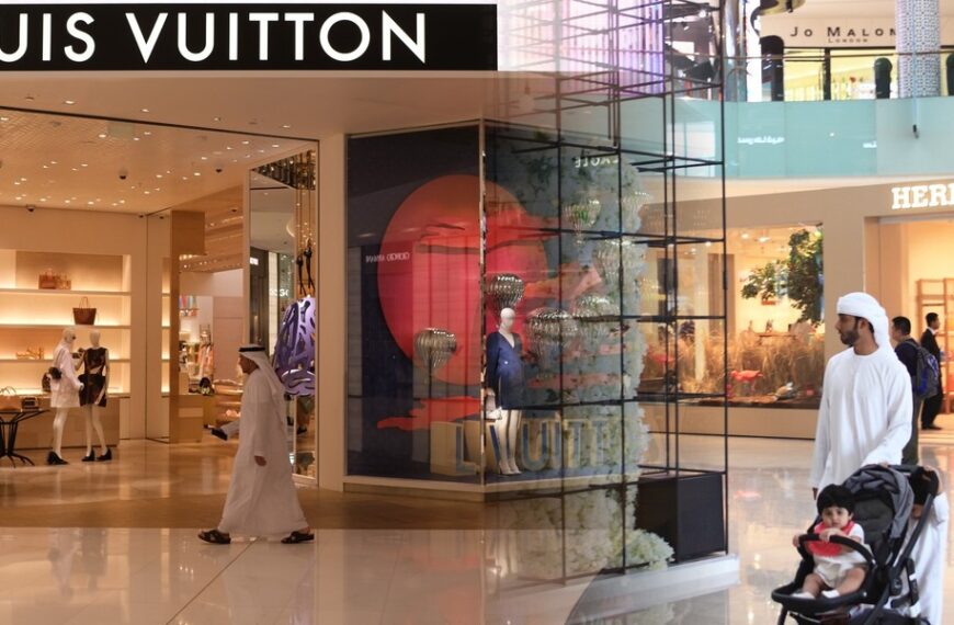 Polskie życie 37 Drogie firmy upatrywały nadziei w Dubaju. Napięcia z Iranem wstrząsnęły…