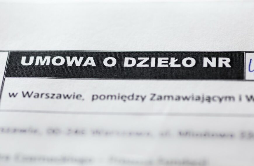 Spadek popularności umów o dzieło w Polsce. Przedsiębiorstwa preferują alternatywne rozwiązania.