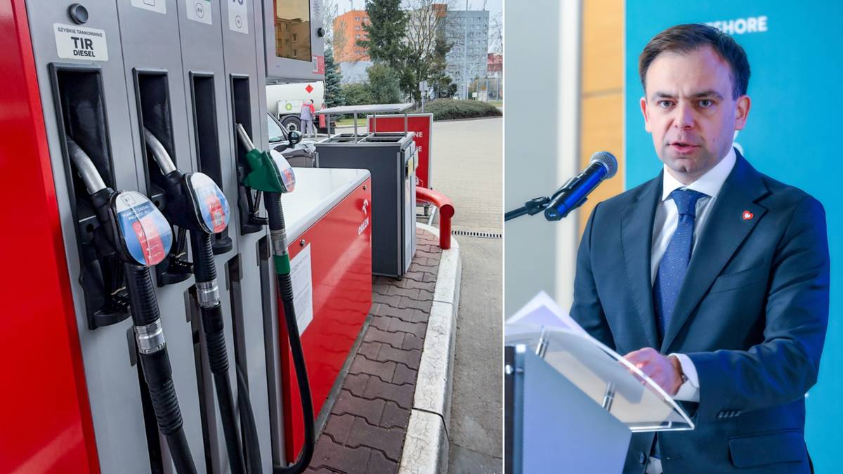 Dystrybutory paliwa obok polityka przemawiającego do mikrofonu, ilustrujące problem wzrostu cen paliw.