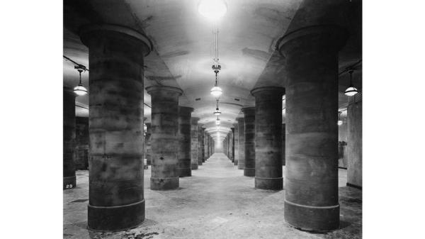 Francja pozbyła się kruszcu, by go nabyć ponownie. Zysk to miliardy, rezerwy zachowane. 9 Francja pozbyła się kruszcu, by go nabyć ponownie. Zysk to miliardy, rezerwy zachowane. 7