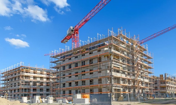 Polskie życie 42 Zwrot środków za wadliwy wymiar? Nabywcy pozywają firmy budowlane.