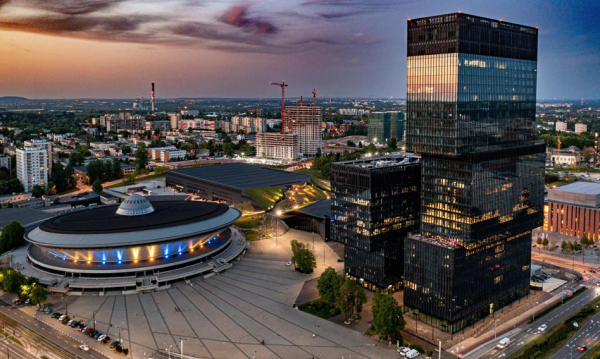 Tauron wstrzymał dostawy energii do dzielnicy, gdyż firma powiązana z PFR nie uregulowała należności.