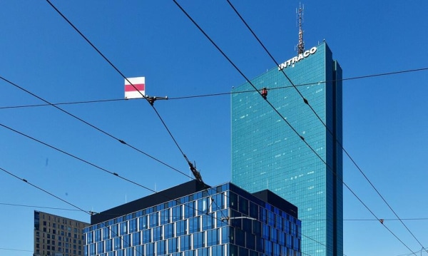 Polskie życie 41 Intraco: Rozbiórka zagrożona? Sensacyjny obrót w losach znanego budynku biurowego