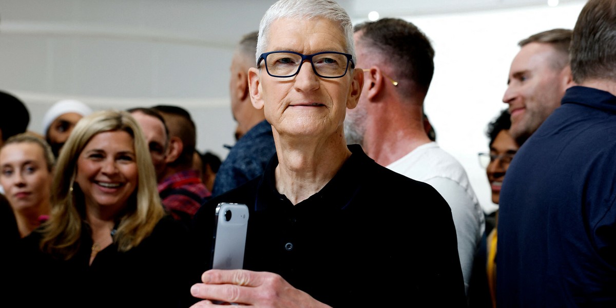 Tim Cook traci stanowisko szefa Apple