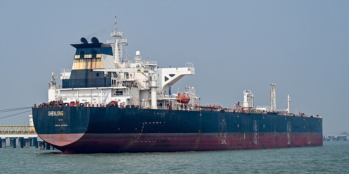 Tankowiec w cieśninie Ormuz (zdjęcie podglądowe)