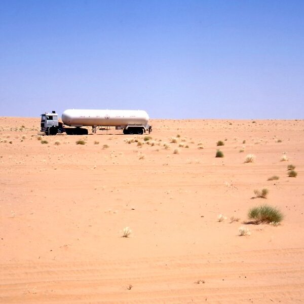 Irak szuka alternatywnych dróg dla eksportu ropy. Tankowce wyruszyły przez&hellip;