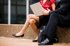 Polskie życie 50 Jak legalnie się ubierać w różnych krajach? Ciekawostki prawne