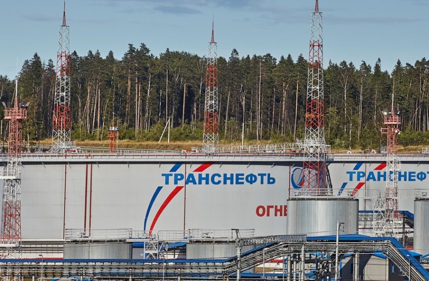 Polskie życie 21 Rosyjski port o strategicznym znaczeniu unieruchomiony po ukraińskich uderzeniach. „Redukcje nie do…