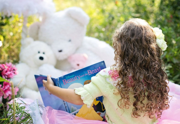 To Światowy Dzień Książki dla Dzieci. Lubisz bajki?