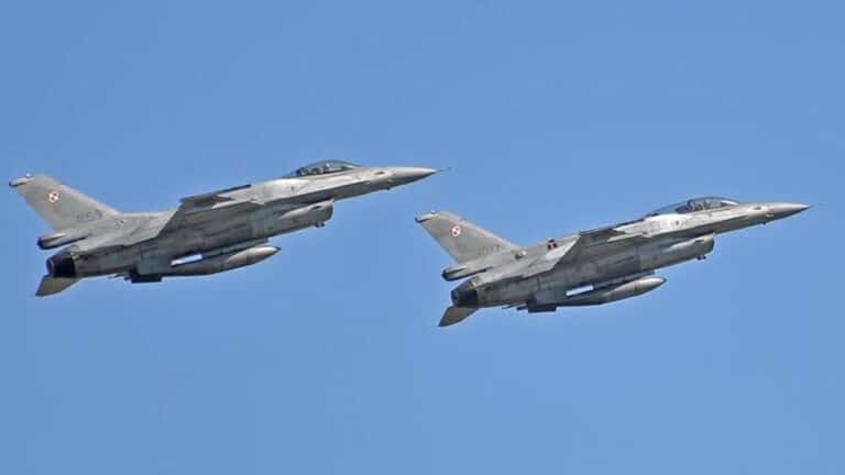 Polskie F-16 eskortowały rosyjskie odrzutowce. Interwencja nad Morzem Bałtyckim. 2
