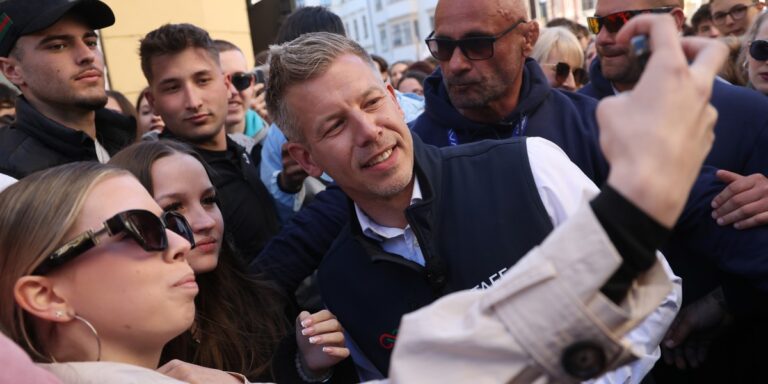 Wybory węgierskie: Triumf? Opowieść Petera Magyara. 2