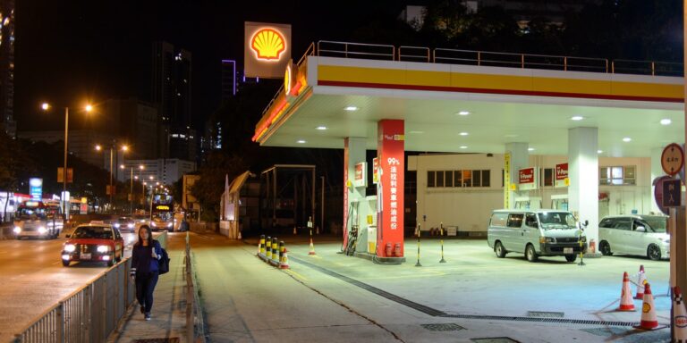 Hongkong: Paliwa osiągają astronomiczne kwoty. Kosztują ponad dwukrotność polskiej stawki. 3 Hongkong: Paliwa osiągają astronomiczne kwoty. Kosztują ponad dwukrotność polskiej stawki. 2