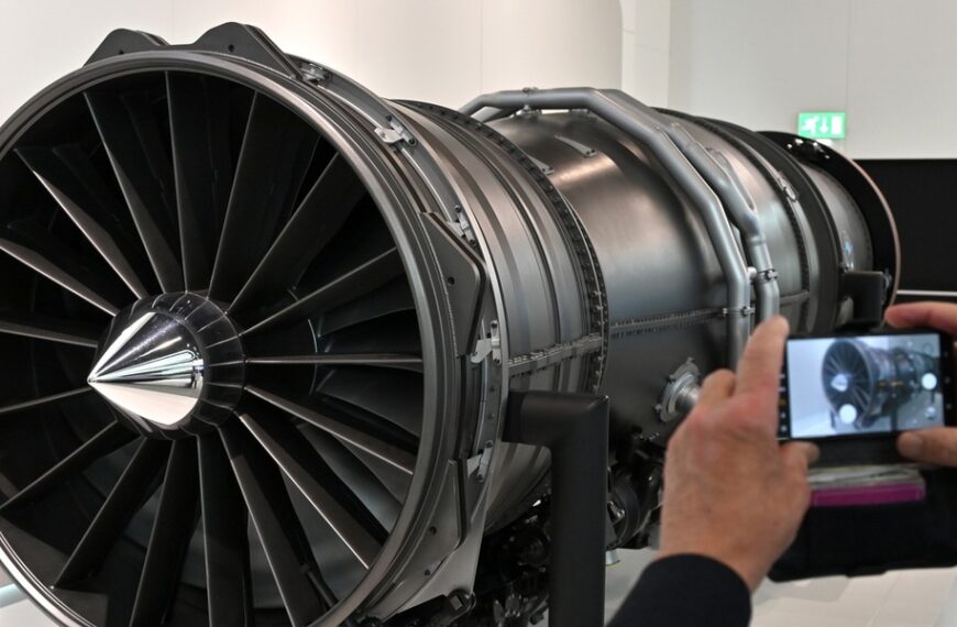 Pratt & Whitney zainwestuje w Polsce. Zbuduje ultranowoczesną fabrykę