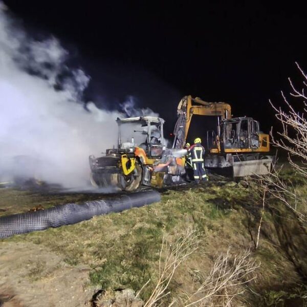 Ogień blisko placu budowy atomówki. Śledztwo w toku.