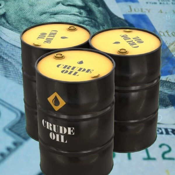 Nafta zablokowana w Zatoce Perskiej. Ostatnia dostawa sprzed wojny.