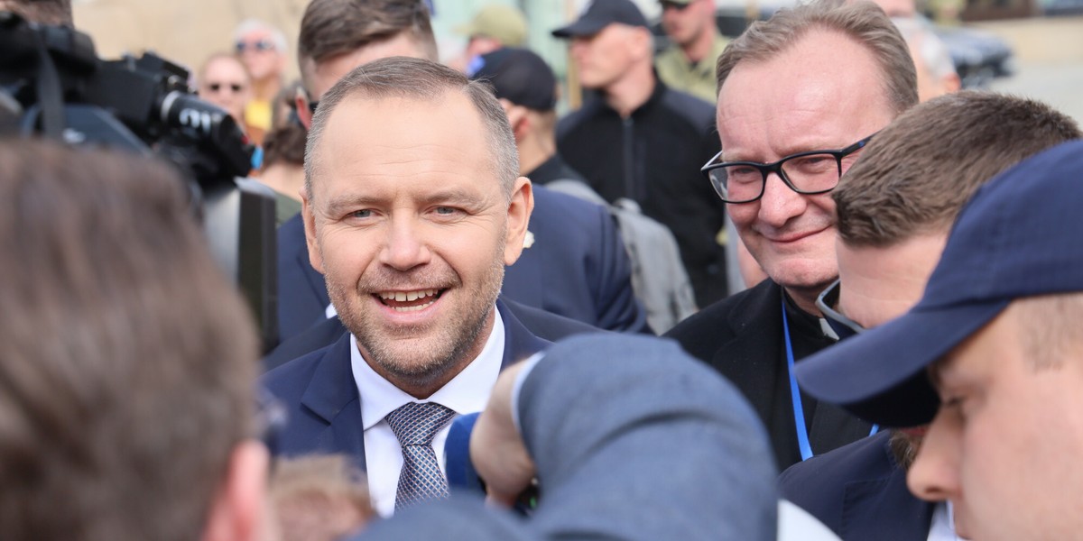 Prezydent Nawrocki podczas Narodowego Marszu Życia w Warszawie