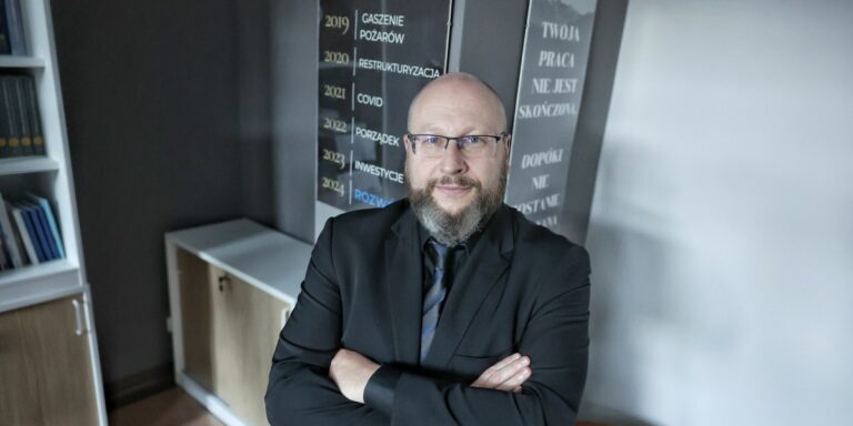 Świeży zastępca szefa resortu zdrowia? Piotr Nowicki wywołuje silne kontrowersje. 12