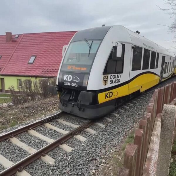 Pociągi stały się zmorą mieszkańców. „Jak można to wytrzymać?”