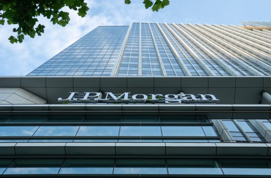 Za cztery dni: Poważne braki w dostawach ropy. Alarmujący raport banku z&hellip;