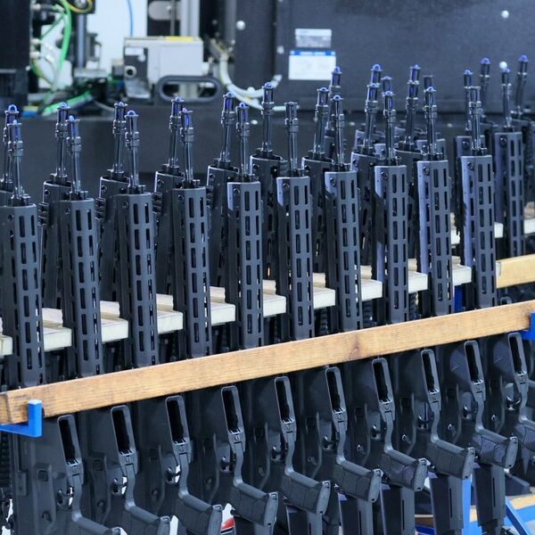 Radom: Produkcja wzrosła, popyt spadł. Problemy w zbrojowni.