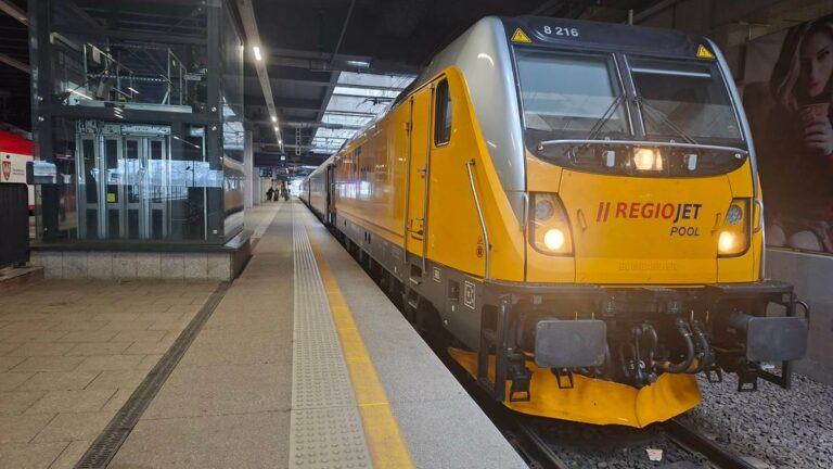 RegioJet wycofuje się z polskich linii. Niespodziewana decyzja rywala PKP Intercity. 5