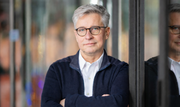 Banki oszołomiły pokolenie Polaków. Sobieraj: Klienci powinni czerpać zyski z tych miliardów.