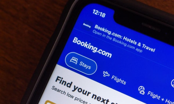 Rezerwacje na Booking.com zagrożone? Klienci informowani o włamaniach.