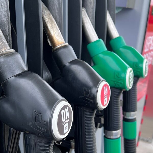 Paliwa: prognoza cen na środę, 8 kwietnia. Resort ujawnia.