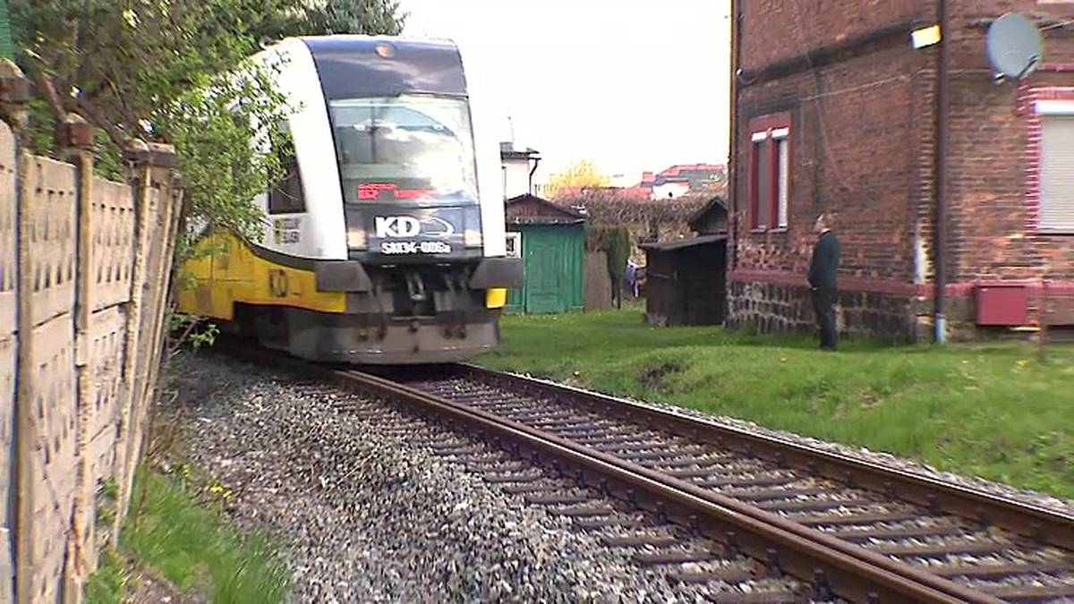 Pociągi stały się zmorą mieszkańców. "Jak można to wytrzymać?" 3