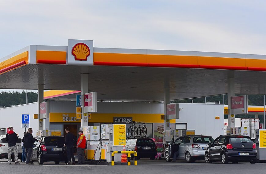 Ministerstwo Energii podaje pułapy cen paliw w Polsce obowiązujące od 10 kwietnia.