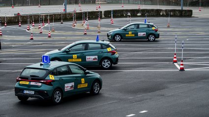 Tak się zarabia na egzaminach na prawo jazdy. Znamy konkretne kwoty