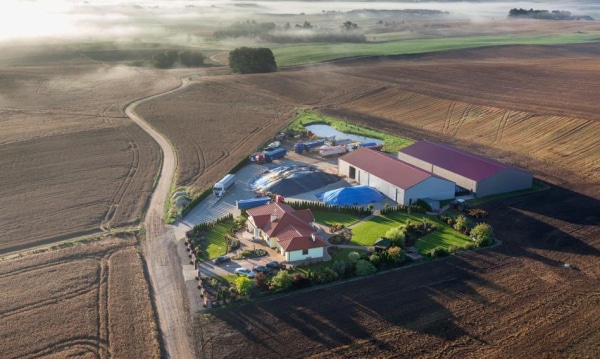 Ochrona funkcji wsi. Projekt prezydenta uderzy w &amp;quot;miastowych&amp;quot;? Koniec sporów o hałas i zapachy