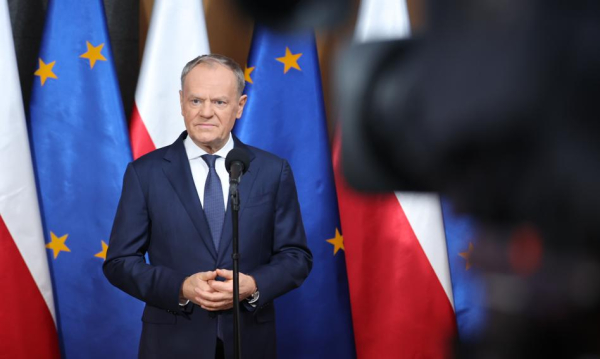 Afera na Węgrzech. Tusk dopytuje Nawrockiego i Kaczyńskiego w sprawie&hellip;