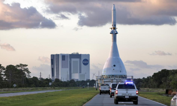 Polskie życie 42 Orion z ekipą Artemis II w podróży na Księżyc.