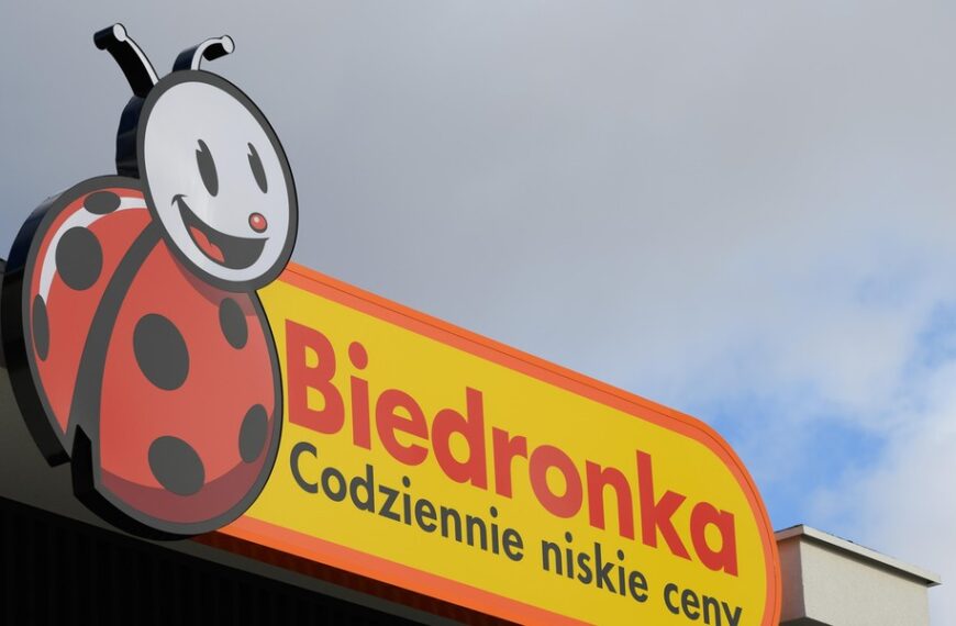 Biedronka oddaje dwukrotność kaucji. Startuje unikalna akcja promocyjna.