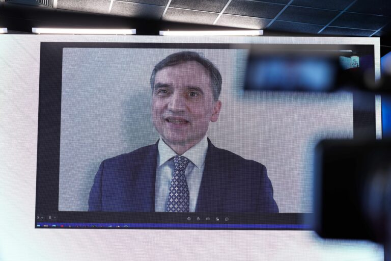 Ziobro opuścił schronienie na Węgrzech, przebywa w Stanach Zjednoczonych. 1 Ziobro opuścił schronienie na Węgrzech, przebywa w Stanach Zjednoczonych. 1