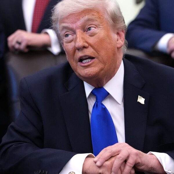 Trump likwiduje taryfy na szkocką. „Dla uhonorowania pary królewskiej”