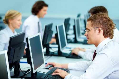 Światowy Dzień Społeczeństwa Informacyjnego, czyli które święto odebrał Internet pracownikom&hellip;