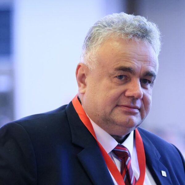 Policyjne działania w lokalu Tomasza Sakiewicza. Świeże wieści od funkcjonariuszy.