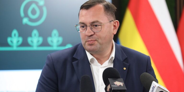Polska otrzyma ponad 42 miliardy euro na rolnictwo od Unii Europejskiej. Jest to rekordowa suma. 5