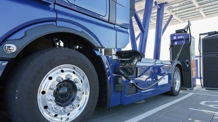 Wojna z Iranem przyspiesza elektryfikację Chin. Diesel traci znaczenie
