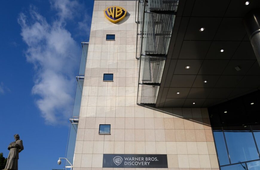 Pieniężne szczegóły wykupu udziałowca TVN. Zainteresowanie podmiotów z Orientu.