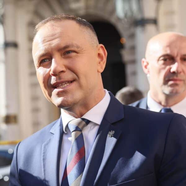 Polskie życie 51 Napad w domu matki Karola Nawrockiego. Przestępca użył sieci Tor…