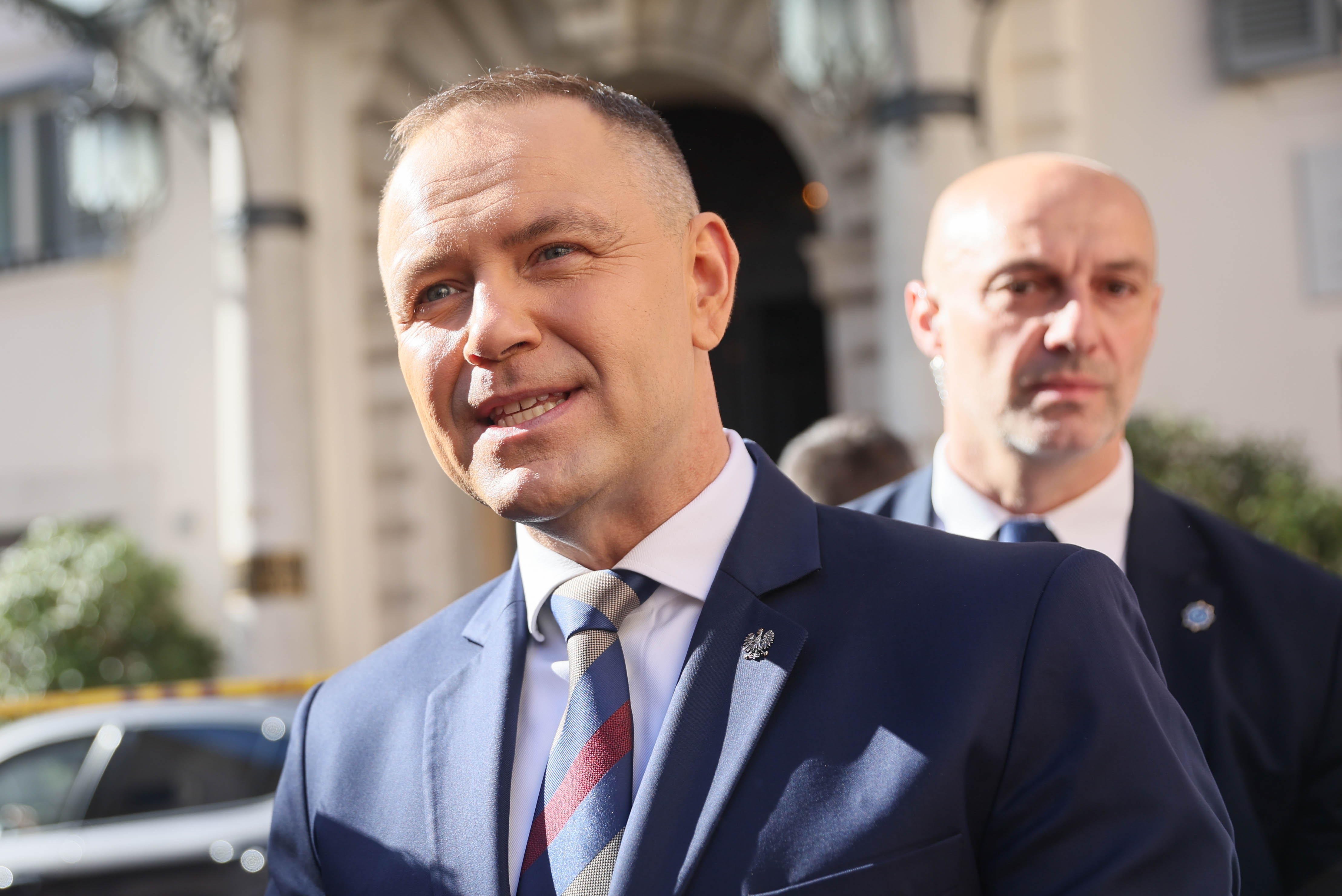 Napad w domu matki Karola Nawrockiego. Przestępca użył sieci Tor i potencjalnie monitorował działania policji. 2