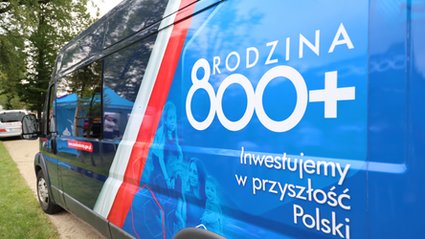 Program 800 plus z niższą wypłatą. Dotyczy konkretnej grupy rodziców