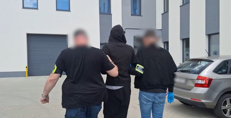 Świeże doniesienia na temat podejrzanych w sprawie fałszywych alarmów w stolicy 75 Świeże doniesienia na temat podejrzanych w sprawie fałszywych alarmów w stolicy 18