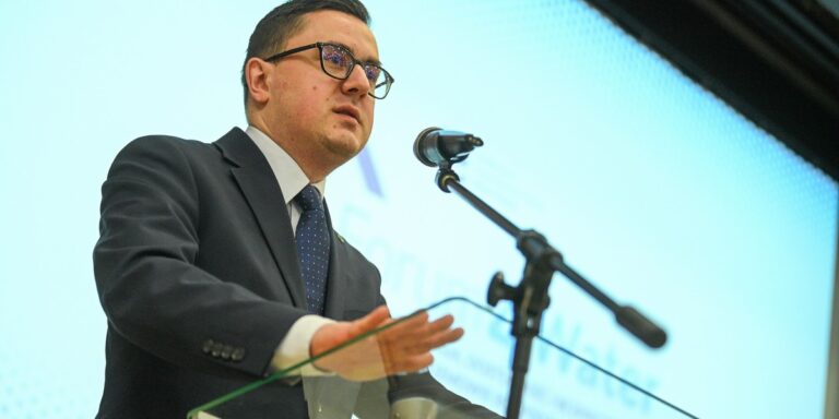 Poluzowanie zasad w energetyce. Nowa ustawa zatwierdzona przez rząd. 2