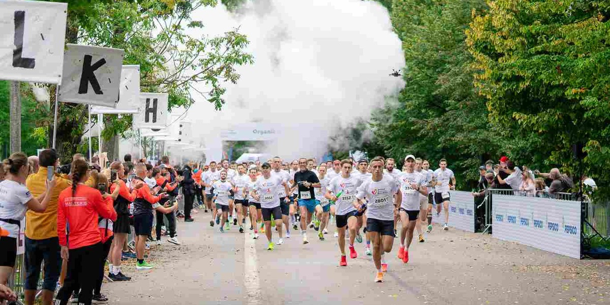 Polska największa sztafeta biegowa dla potrzebujących wraca. Rejestracja do Poland Business Run rozpoczęta. 29 Polska największa sztafeta biegowa dla potrzebujących wraca. Rejestracja do Poland Business Run rozpoczęta. 5