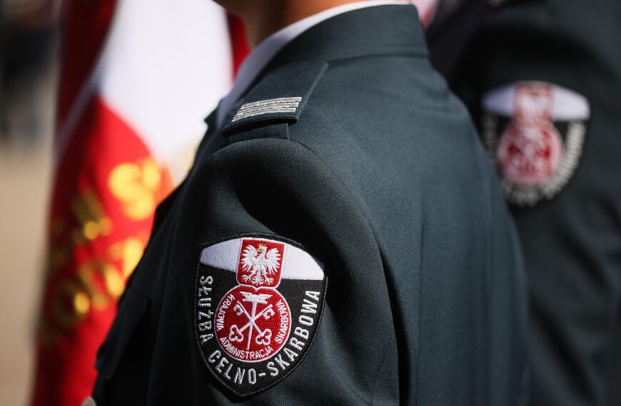 Polskie życie 81 Zodacrypto od lat uczy śledczych, funkcjonariuszy celnych i stróżów prawa.