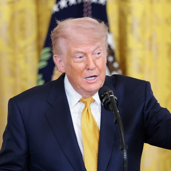 Ropa w górę po wypowiedziach Trumpa. Eksperci alarmują.